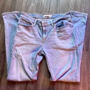 Levi’s 711 Skinny Jeans